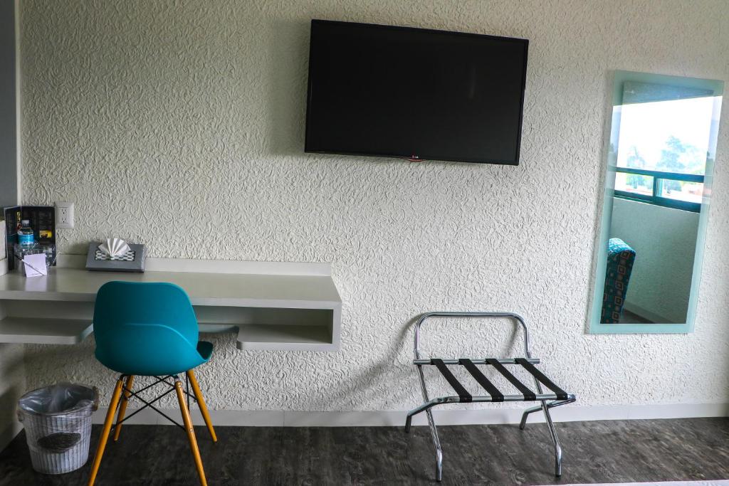 Двухместный (Номер Делюкс с кроватью размера «queen-size»), Hotel La Luna