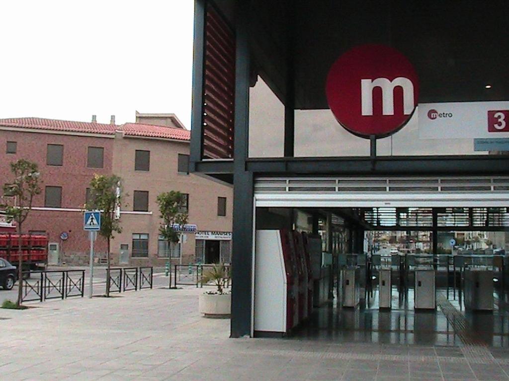 Hotel Manises photo 3