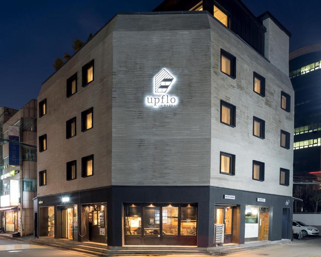 Двухместный (Стандартный двухместный номер с 1 кроватью), Upflo Hostel