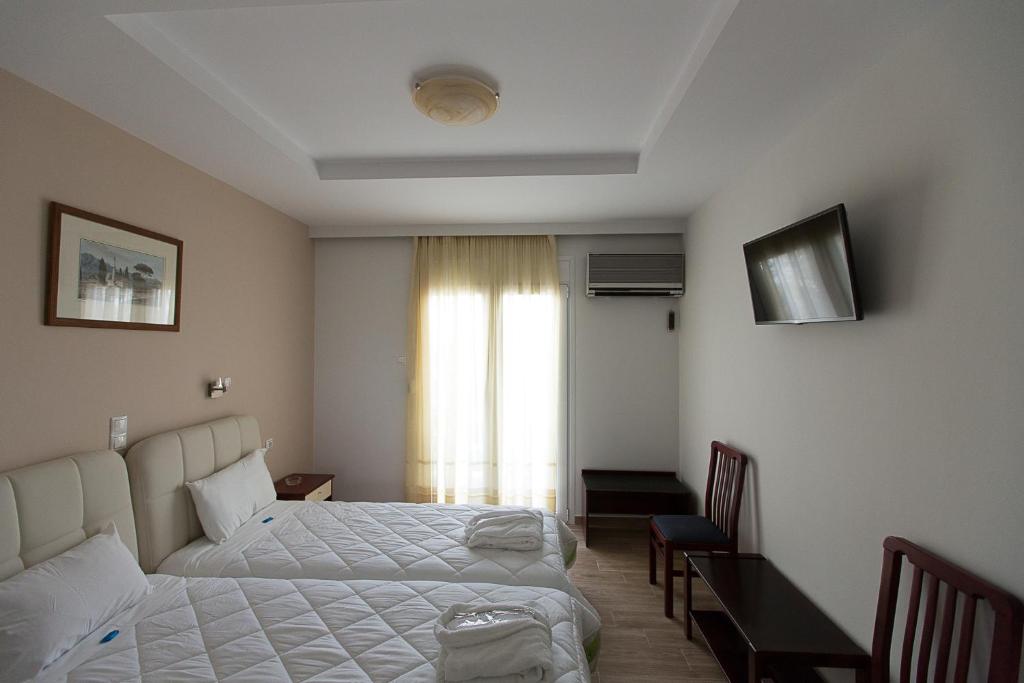 Flisvos Rooms photo 4