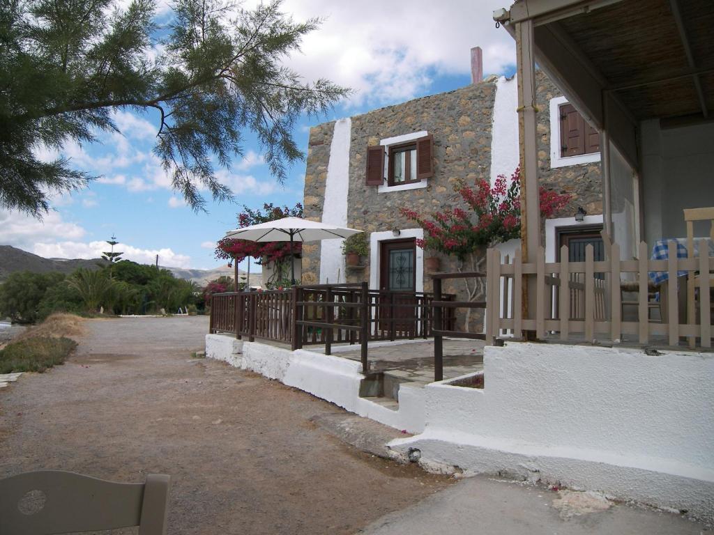 Hiona Cottage photo 3