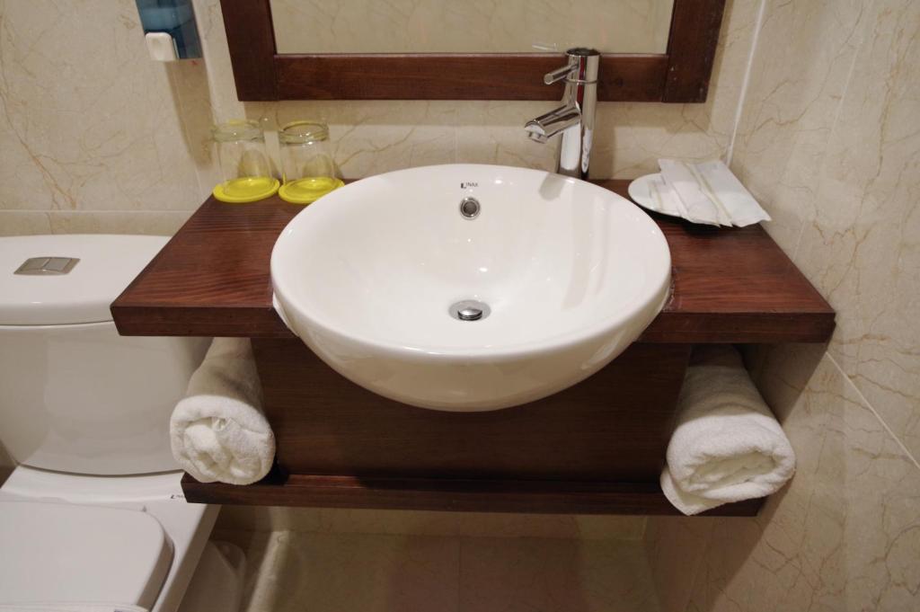 Двухместный (Улучшенный двухместный номер с 1 кроватью), Origo Hotel Da Nang