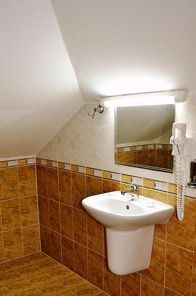 Family Hotel Miglena photo 1
