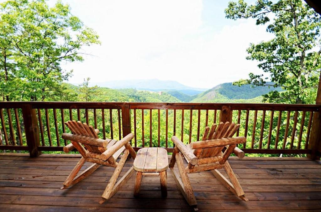 Honeymoon View #2 image