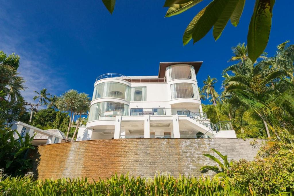 White Stone - Luxurious Sunset View 4 Bed Pool Villa photo 3