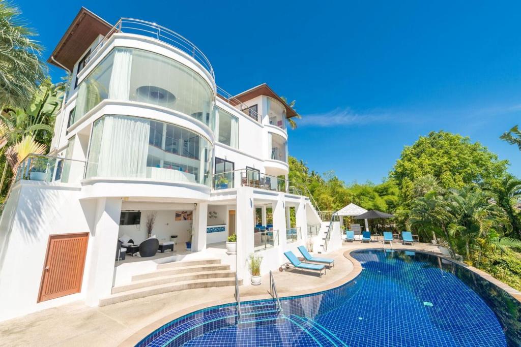 White Stone - Luxurious Sunset View 4 Bed Pool Villa photo 1