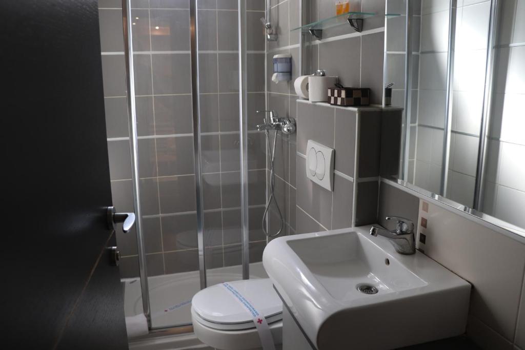 Двухместный (Двухместный номер Делюкс с 1 кроватью), City Code B&B Luxury