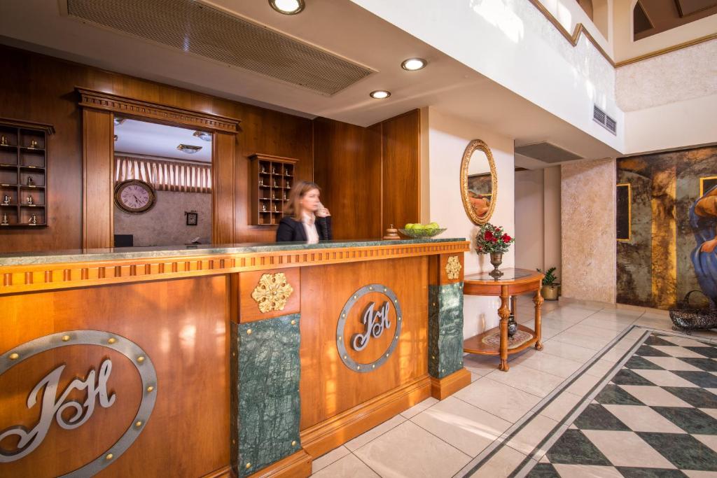 Jolly Hotel photo 2