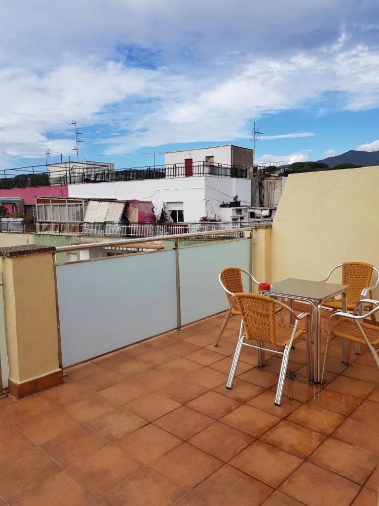 Апартаменты (Апартаменты в пентхаусе), Apartamentos Comfort Calella