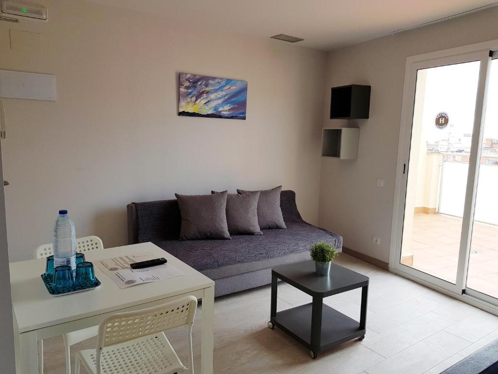 Апартаменты (Апартаменты в пентхаусе), Apartamentos Comfort Calella