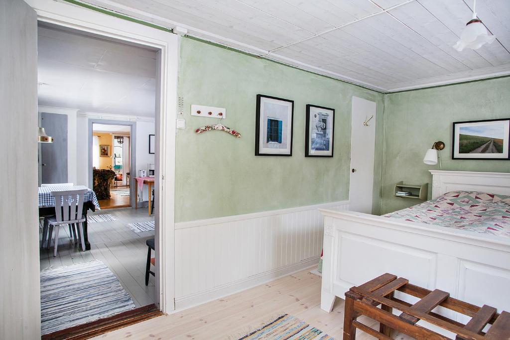 Ängsö Fishermans Cottage photo 4