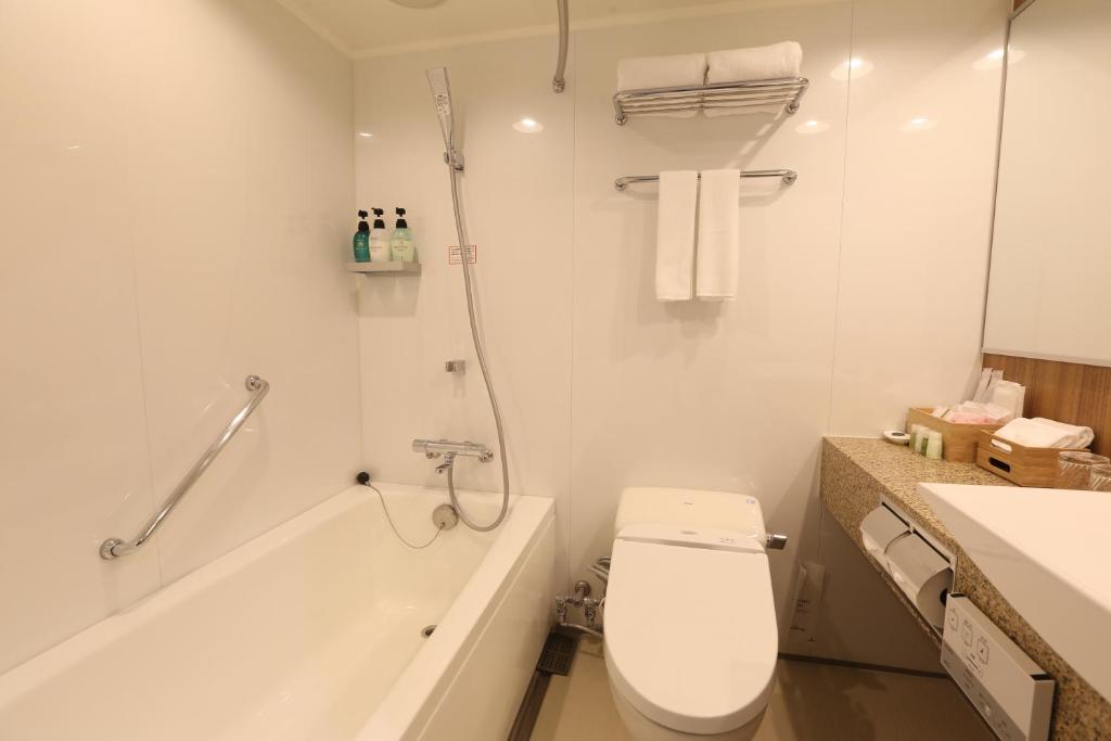 Hotel JAL City Naha - Tap to explore photos