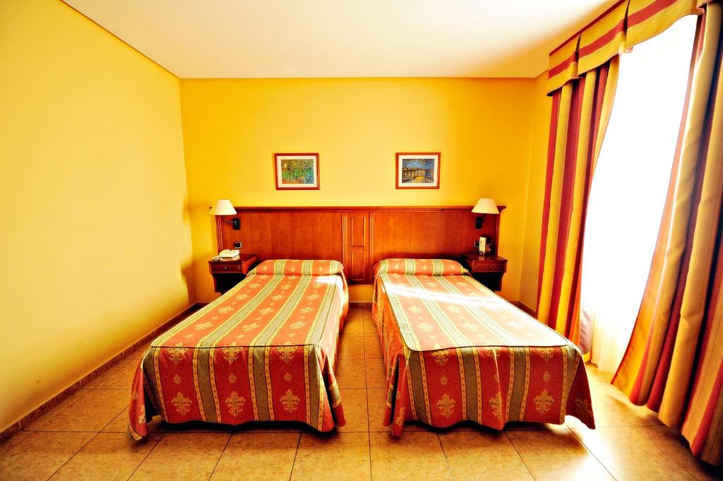Hotel Lozano photo 4