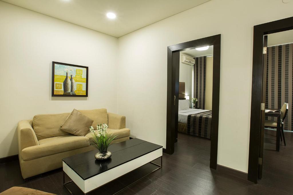 Orient Queen Homes Hotel photo 3