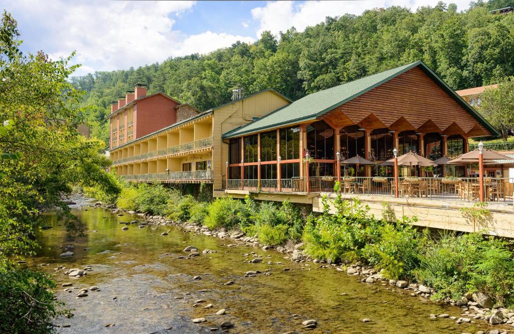 River Terrace Resort & Convention Center image