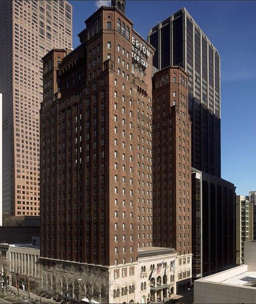 Warwick Allerton - Chicago image