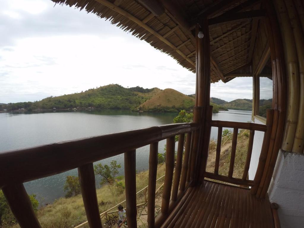 Borac Bay Bungalows Hotel and Resort photo 4