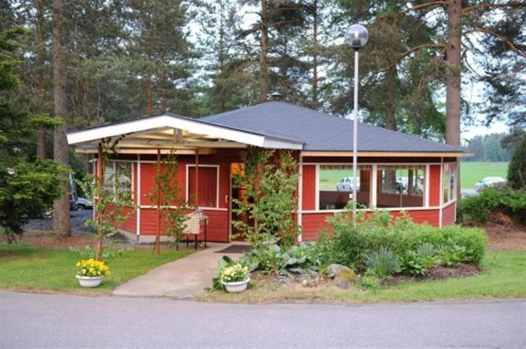 Otsolan Hovi photo 1