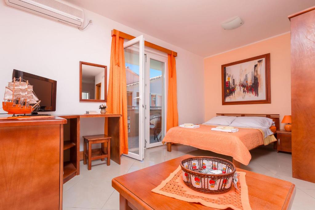 Апартаменты (Номер-студио (для 2–4 взрослых)), Rosić Apartments