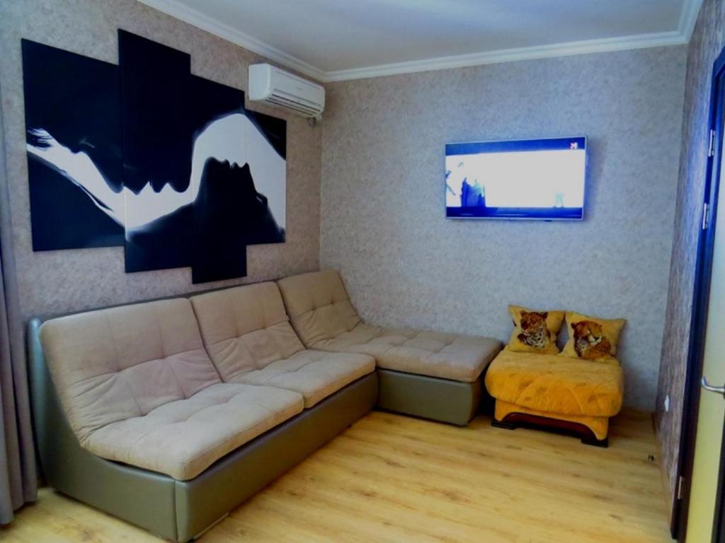 Apartment on Svobodu ave photo 1