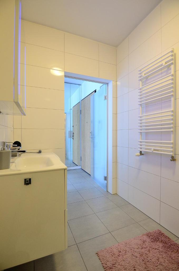 Victus Apartamenty - Cadena 3 - Tap to explore photos