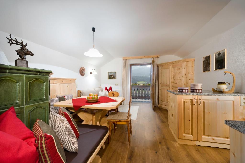 Апартаменты (Апартаменты с 2 спальнями - Тип 5), Kasperhof Appartements Innsbruck Top 1 - 5