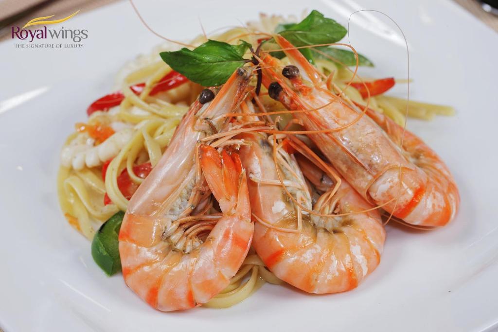 Garden Bay Legend Cruise