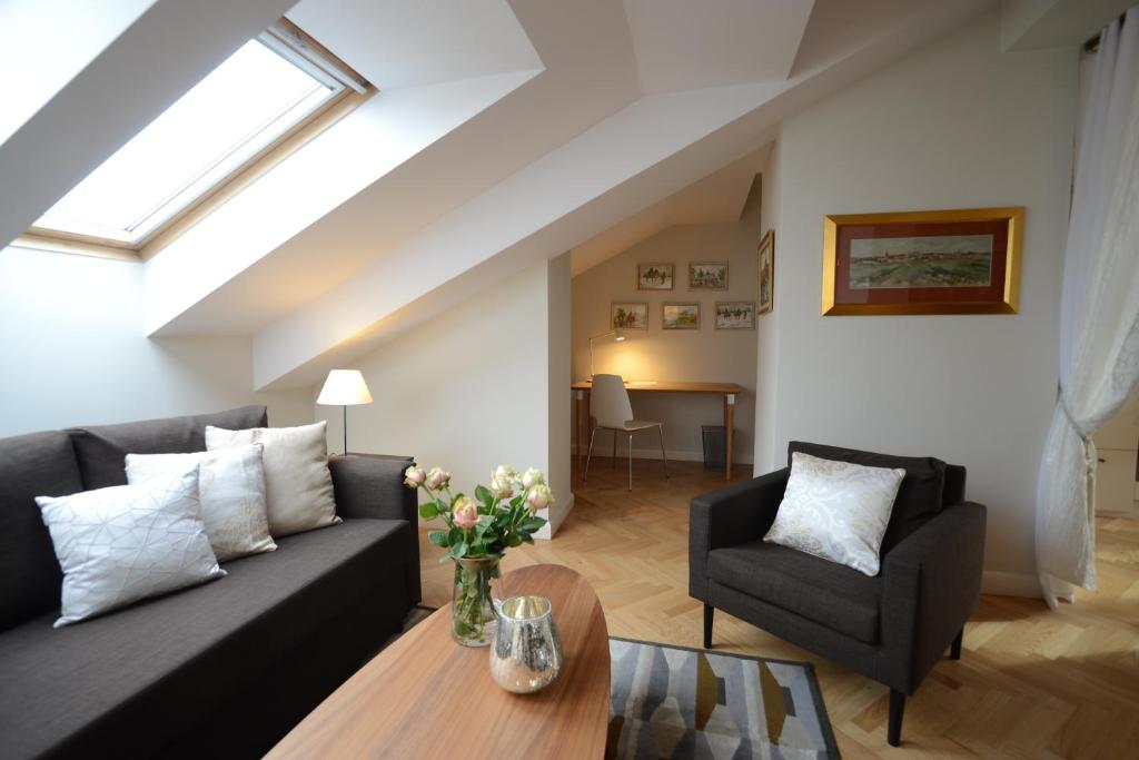 Апартаменты (Лофт), Crystal Suites Old Town