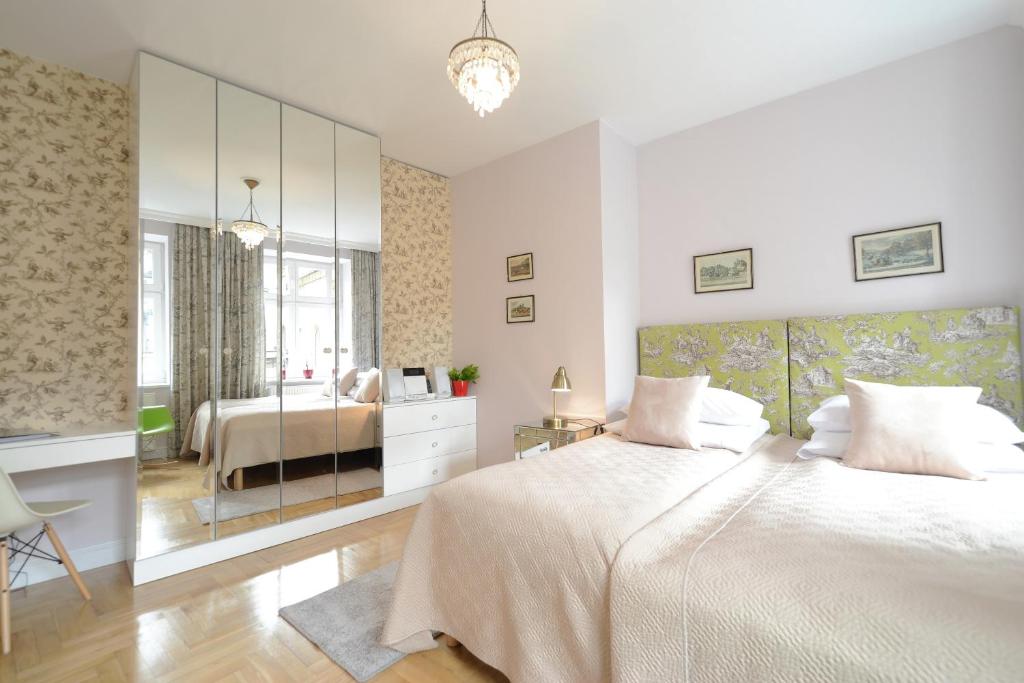 Апартаменты (Номер Делюкс с видом во внутренний двор), Crystal Suites Chez Helena