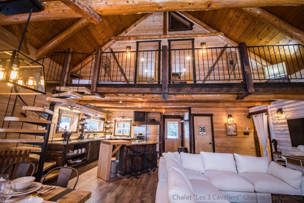 Les 3 Cavaliers - Les Chalets Spa Canada photo 1