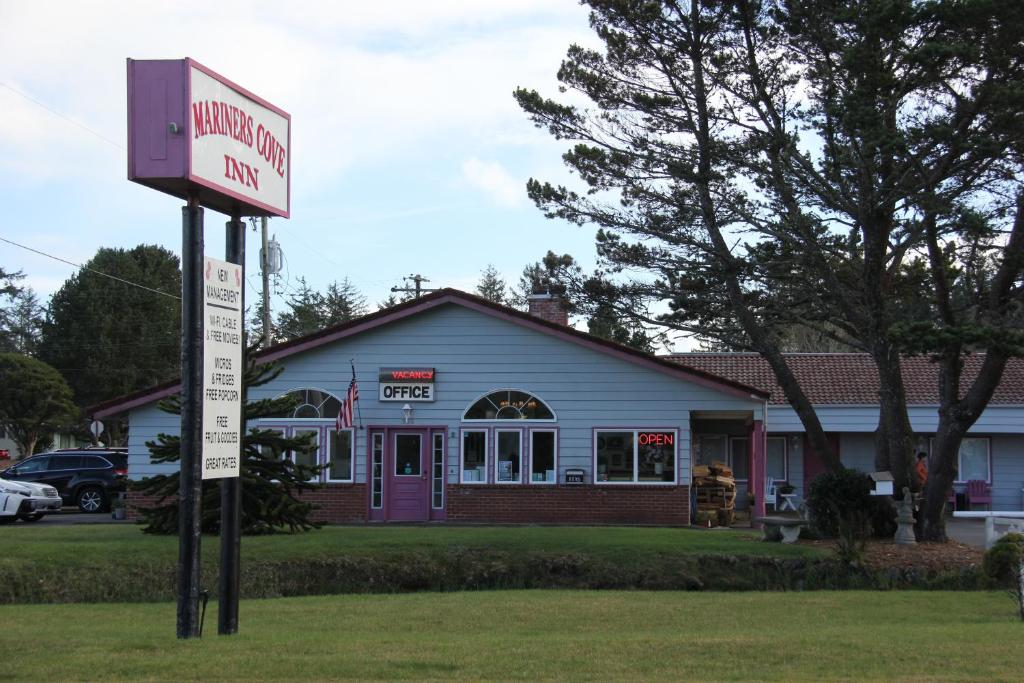 Mariners Cove Inn photo 1