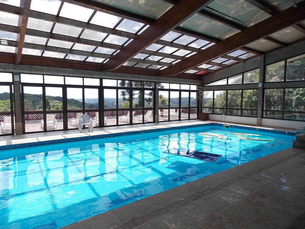Apart-hotel em Gramado, padrão 4 estrelas, no centro