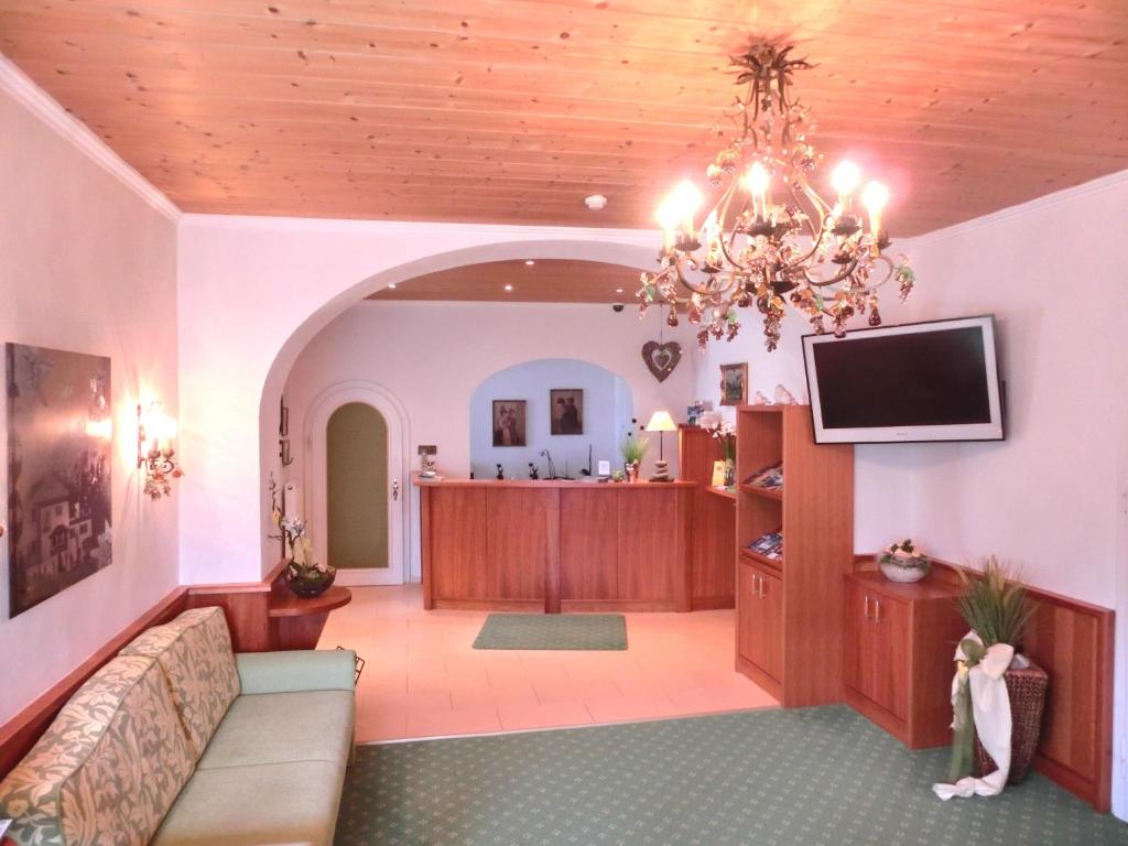 Hotel-Garni Drachenburg photo 2
