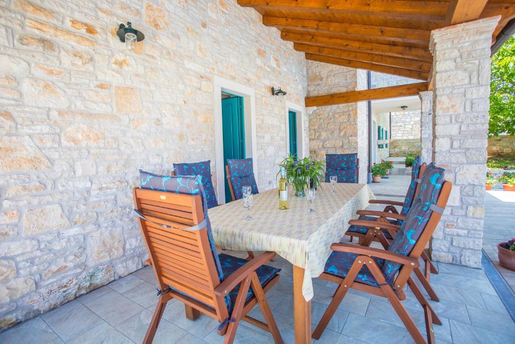 Villa Medvidići photo 2