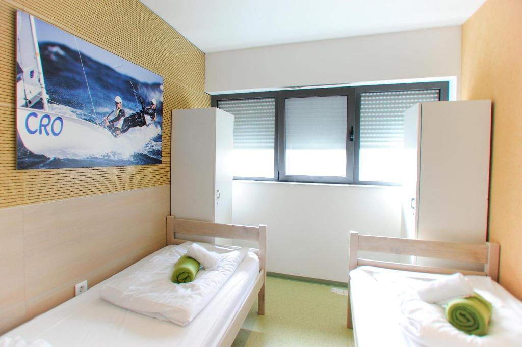 Windward Hostel Zadar photo 4