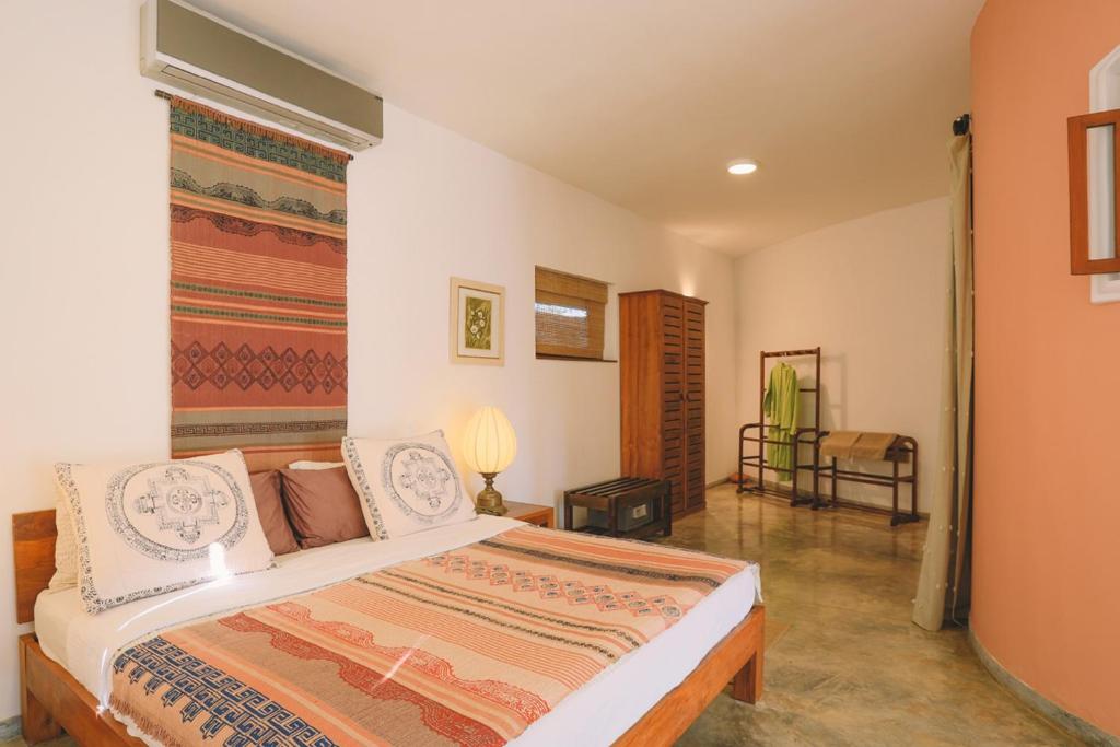 Highland Villa, Malimbada