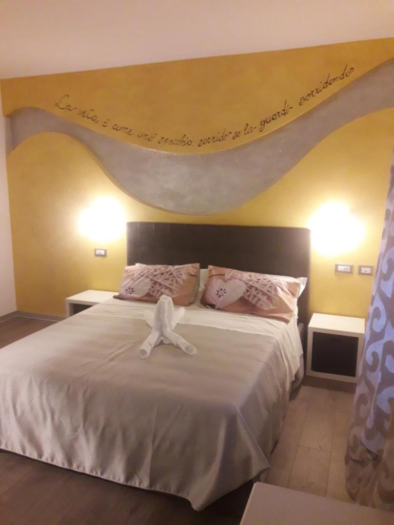 Dolce Vita Lovely Suites photo 3