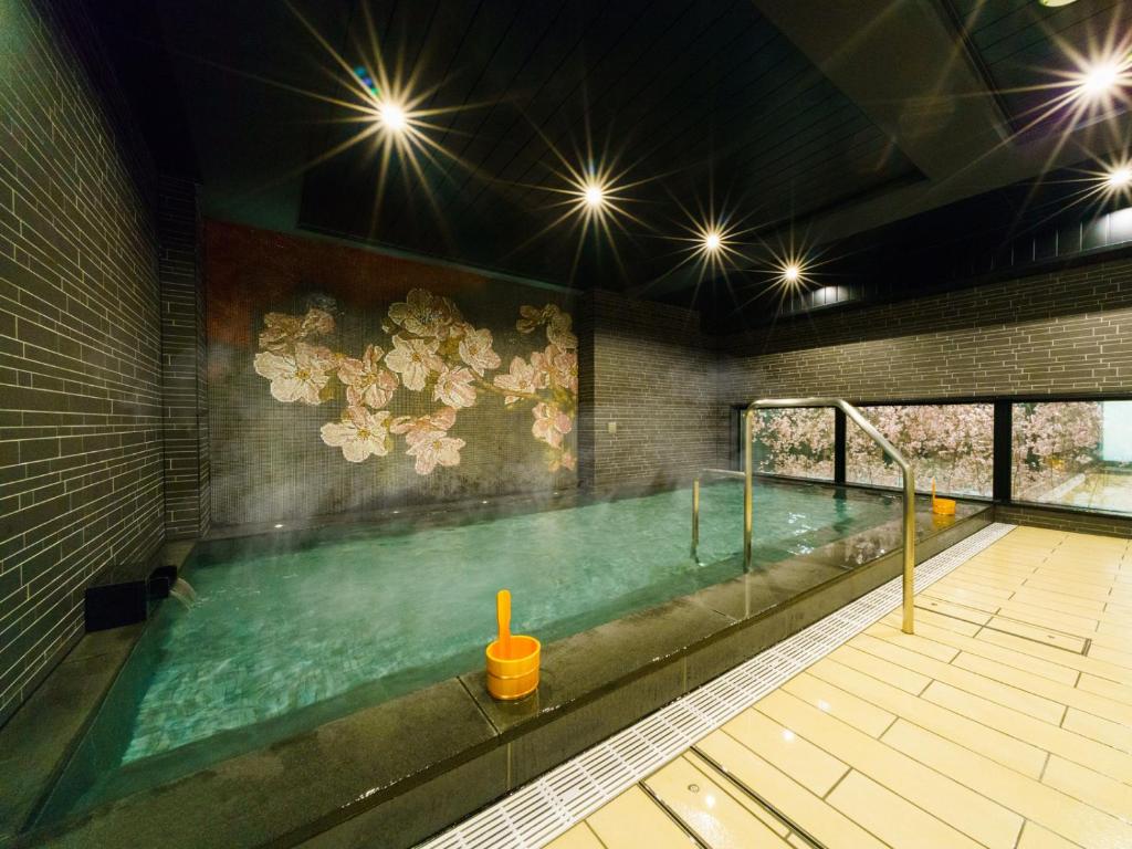 Super Hotel Lohas Ikebukuro-Eki Kitaguchi photo 3