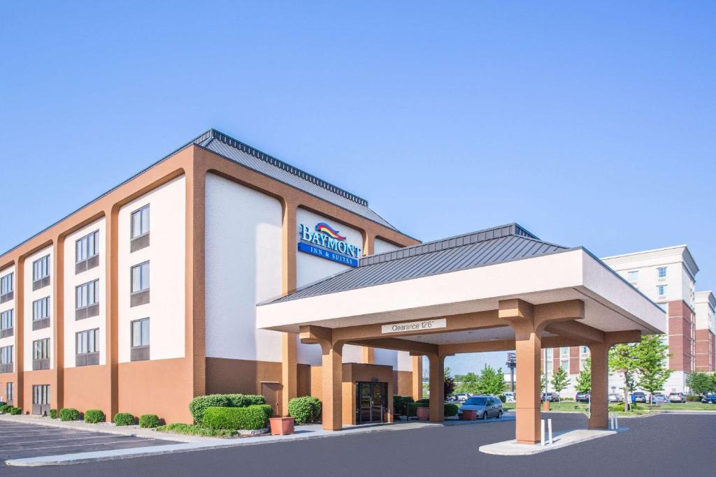 Baymont by Wyndham Cincinnati image