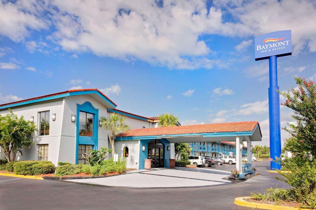 Baymont by Wyndham Jacksonville Orange Park image