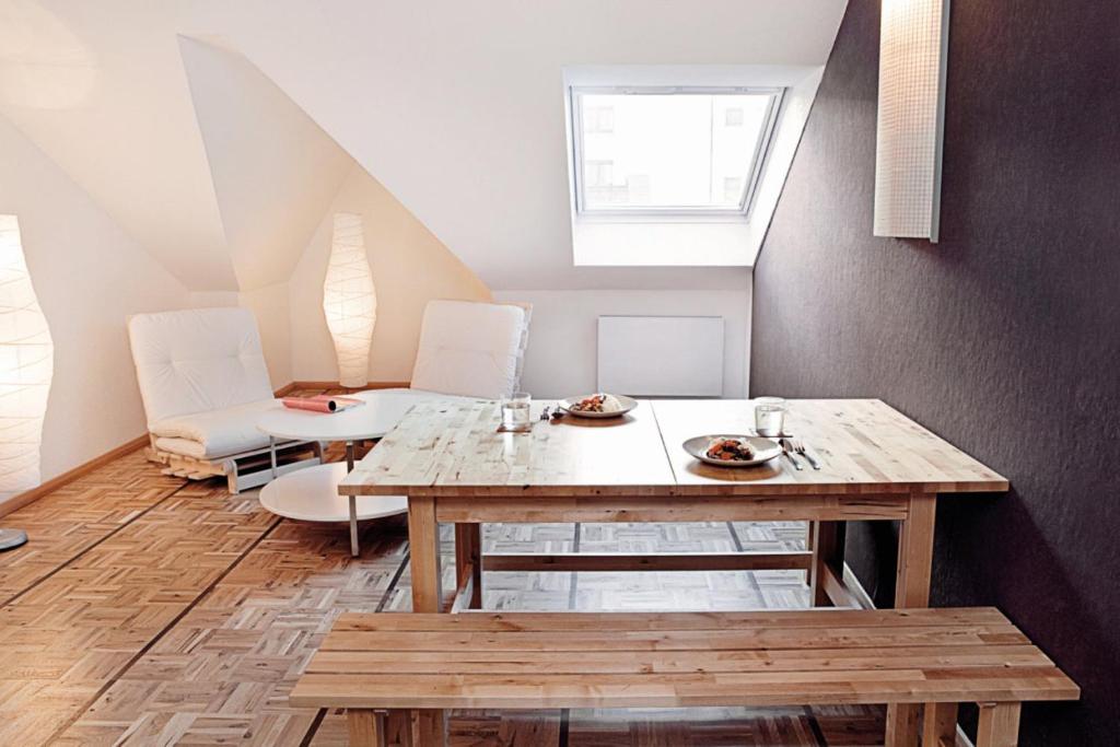 Одноместный (Одноместный номер - Душ и туалет в коридоре), Five Elements Hostel Frankfurt