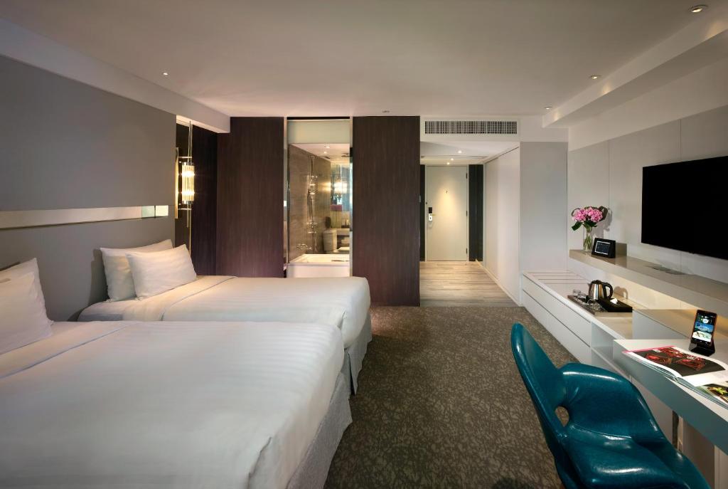Трехместный (Номер Smart Plus с дополнительной кроватью), Nathan Hotel