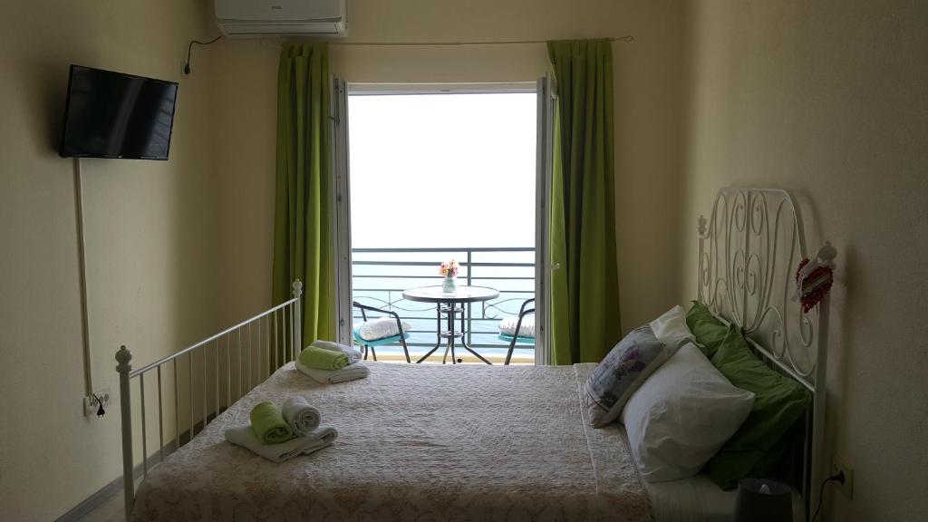 Lighthouse Apartments photo 4