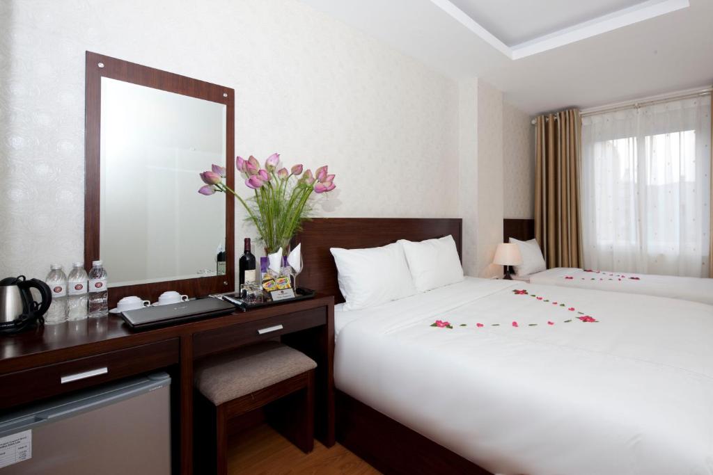 Трехместный (Семейный номер), Rising Dragon Legend Hotel
