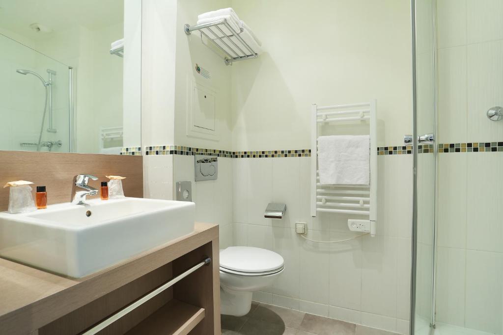 르 그랑 호텔 드 노르망디 (Le Grand Hotel de Normandie) - 화장실