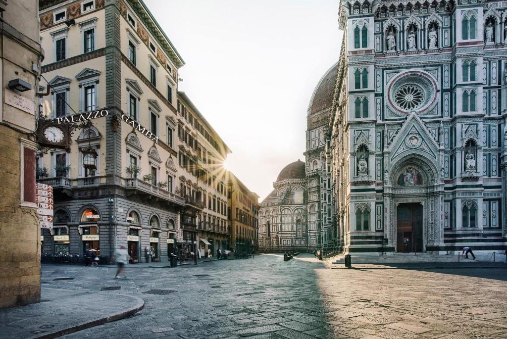 Palazzo Gamba Apartments al Duomo photo 3