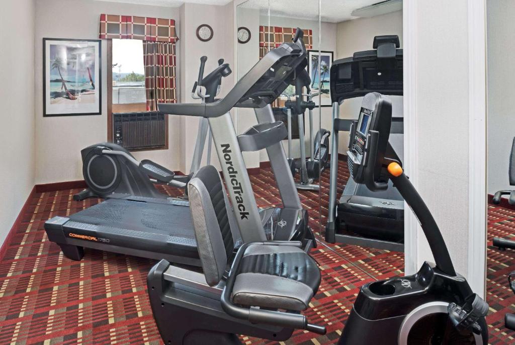 Ramada by Wyndham Spokane Valley photo 3