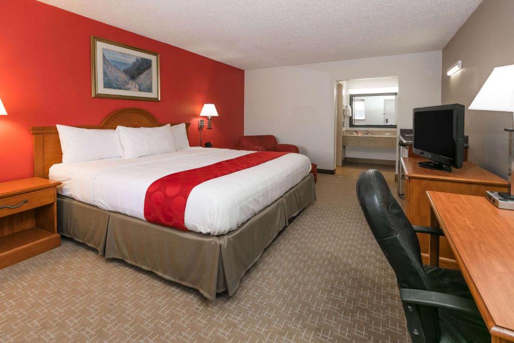 Ramada by Wyndham Odessa Near University of Texas Permian photo 3