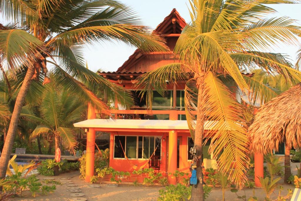 Bungalows Tree Tops - Adults Only photo 3