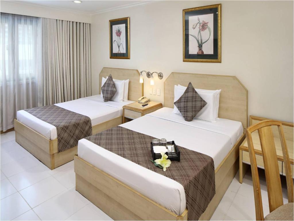 Двухместный (Deluxe Twin Room with Kitchenette - Quarantine Room), Manila Lotus Hotel
